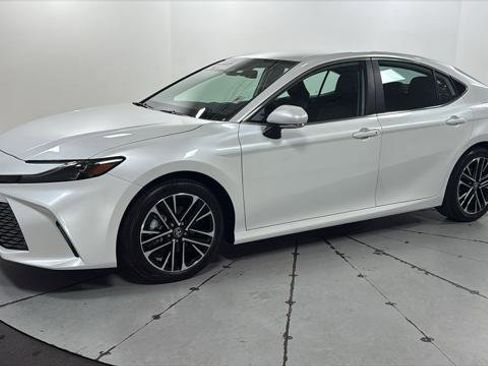 Certified 2026 Toyota Camry XLE FWD image 1