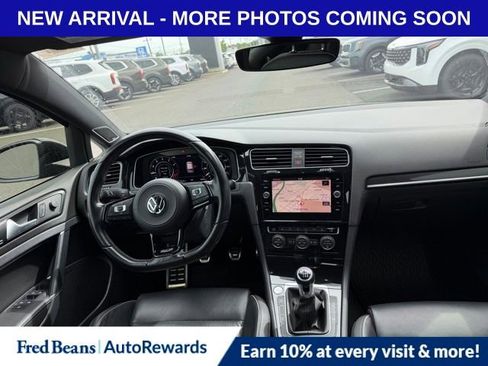 Used 2019 Volkswagen Golf R 4-Door AWD/4WD image 10