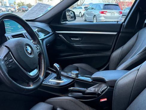 Used 2018 BMW 330i Gran Turismo xDrive image 14