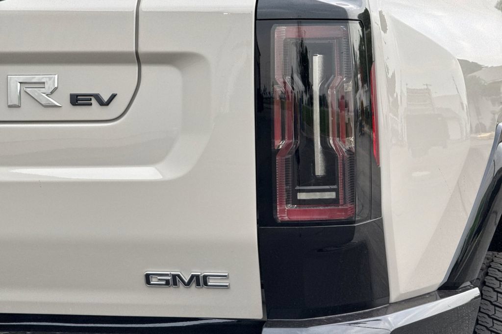 New 2026 GMC Hummer EV 4x4 Crew Cab image 26