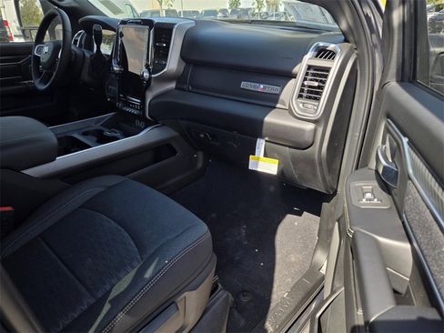 New 2025 RAM 2500 Lone Star image 12