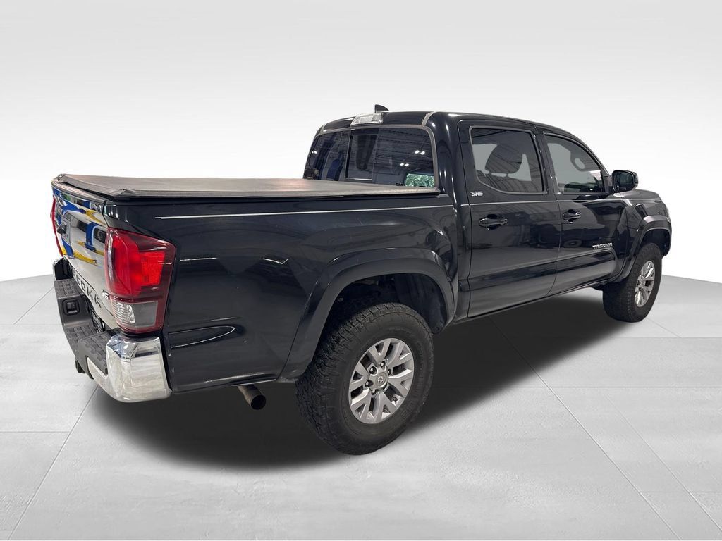 Used 2019 Toyota Tacoma SR5 RWD image 47