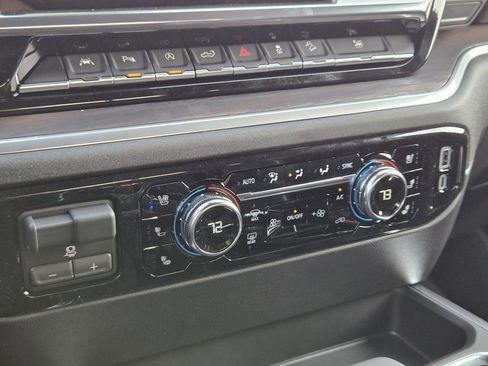 New 2026 GMC Sierra 1500 SLT w/ SLT Premium Plus Package image 13