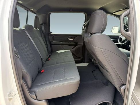 New 2026 RAM 1500 Express AWD/4WD image 29