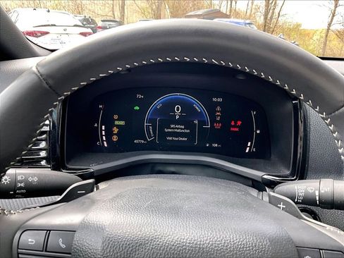 Used 2025 Toyota Camry SE FWD image 17