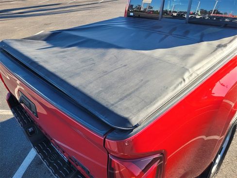 Used 2023 Toyota Tacoma SR image 9