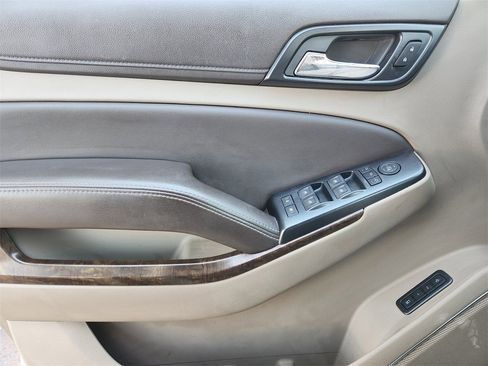 Used 2015 Chevrolet Tahoe LT w/ Luxury Package image 22