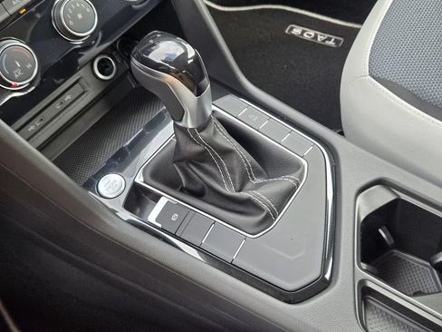 New 2026 Volkswagen Taos S FWD image 19