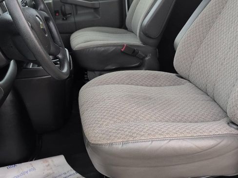 Used 2023 Chevrolet Express 3500 LT w/ LT Preferred Equipment Group image 22