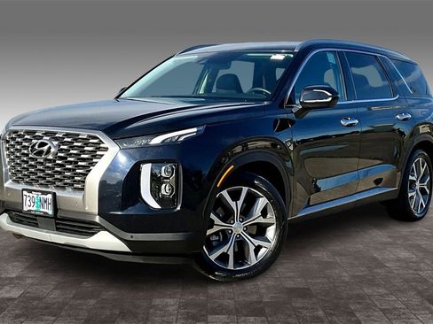 Used 2022 Hyundai Palisade SEL w/ 8P Bench Seat Package image 2