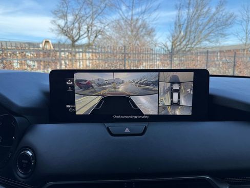 Used 2024 MAZDA CX-90 Plug-In Hybrid w/ Premium Plus image 22