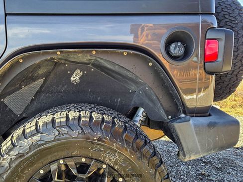 Used 2019 Jeep Wrangler Unlimited Sport S image 59