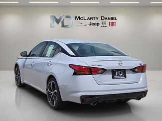 Used 2025 Nissan Altima 2.5 SR FWD video 4