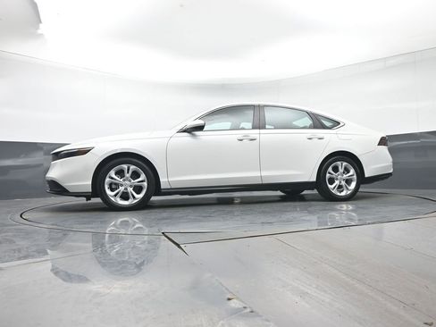 Used 2024 Honda Accord LX image 24