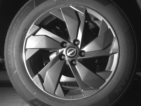 Used 2025 Nissan Rogue SV image 15