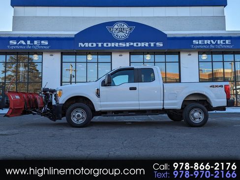 Used 2017 Ford F250 XL w/ Snow Plow Prep Package AWD/4WD image 1