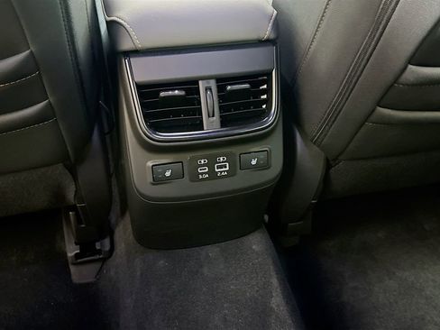 Used 2025 Subaru Outback Wilderness image 30