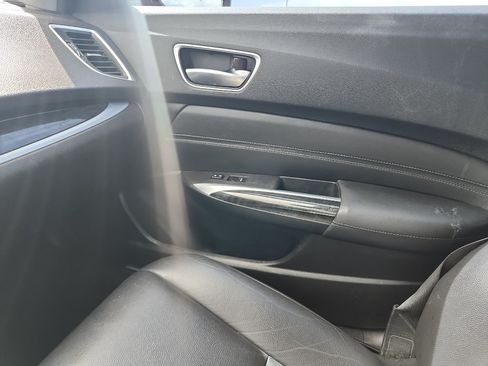 Used 2020 Acura TLX FWD image 28