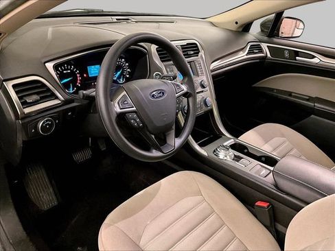 Used 2017 Ford Fusion S FWD image 12
