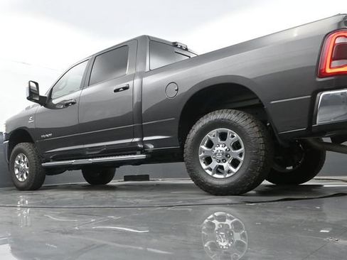 Used 2024 RAM 2500 Laramie w/ Towing Technology Group AWD/4WD image 10