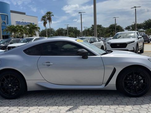 Used 2024 Toyota GR86 Premium RWD image 12