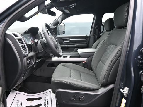 New 2026 RAM 1500 Lone Star AWD/4WD image 9