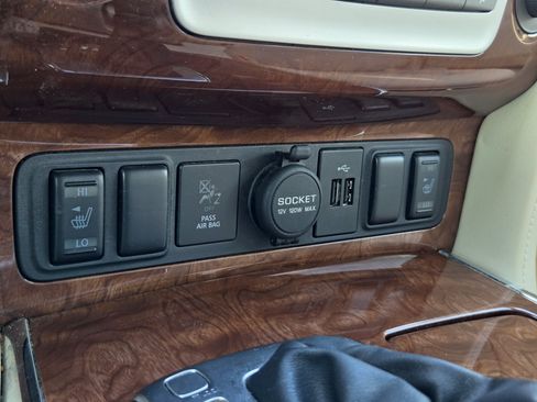 Used 2018 INFINITI QX80 2WD w/ Driver Assistance Package image 30