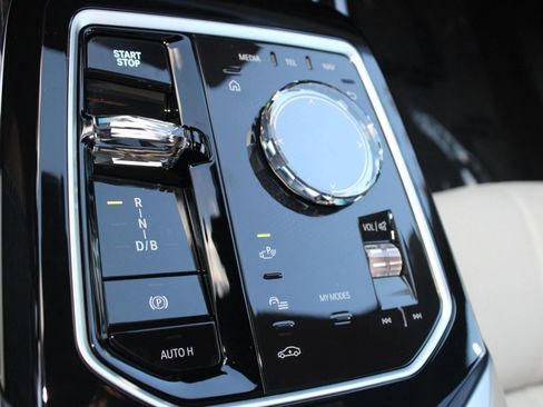 New 2026 BMW i7 eDrive50 w/ M Sport Package image 28