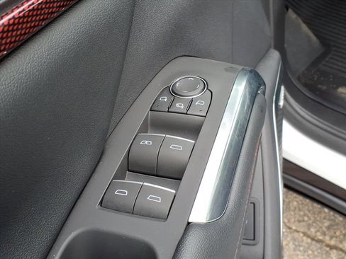 Used 2024 Chevrolet Traverse RS w/ LPO, Floor Liner Package image 7