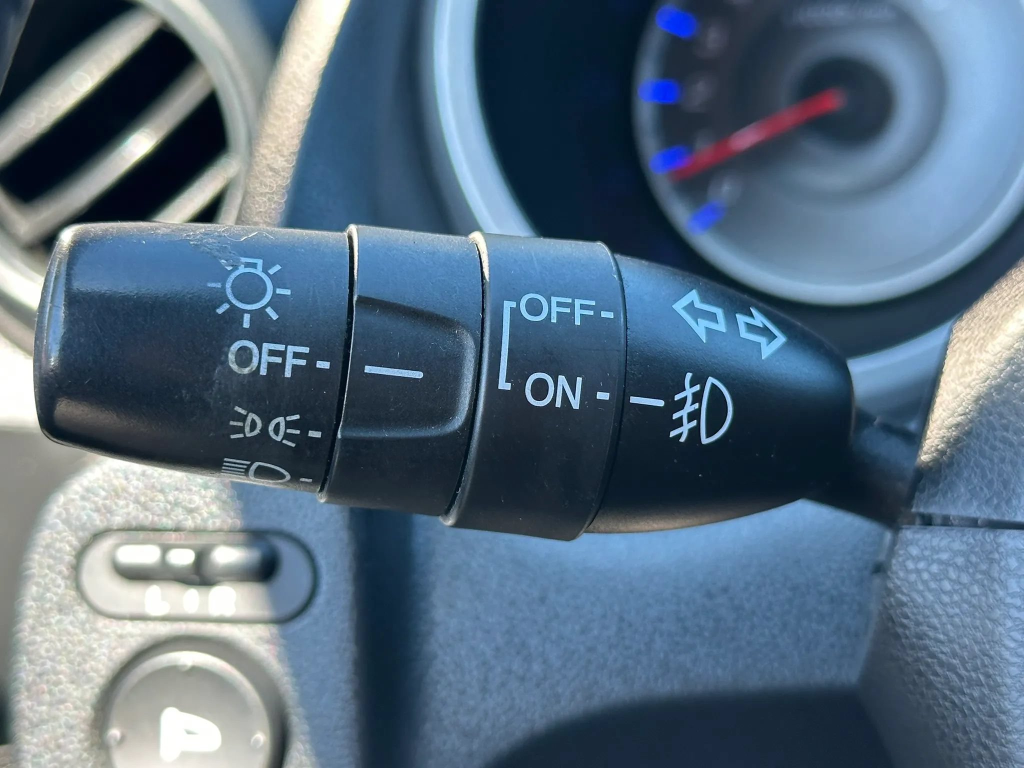 Used 2011 Honda Fit Sport image 24