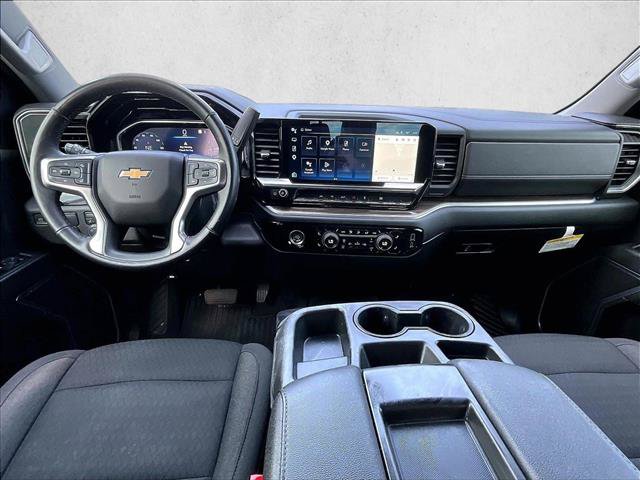 Used 2022 Chevrolet Silverado 1500 LT RWD image 16