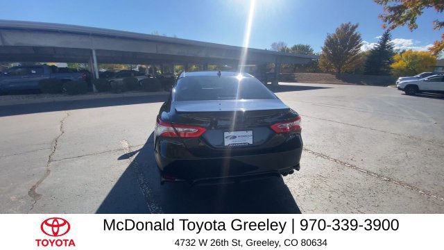 Used 2020 Toyota Camry SE FWD image 6