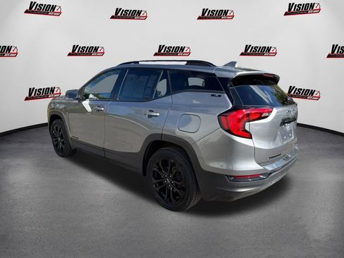 Used 2021 GMC Terrain SLE w/ Driver Convenience Package image 7