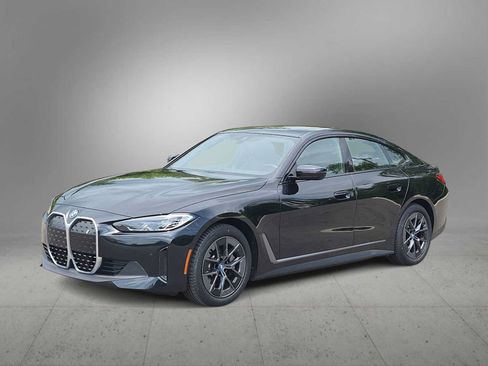 Used 2023 BMW i4 eDrive35 w/ Premium Package RWD image 4