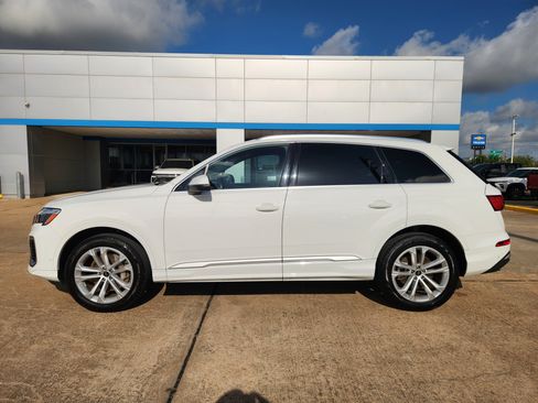 Used 2025 Audi Q7 3.0T Premium Plus AWD/4WD image 5
