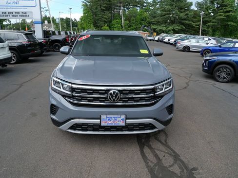 Used 2022 Volkswagen Atlas Cross Sport SE AWD/4WD image 3