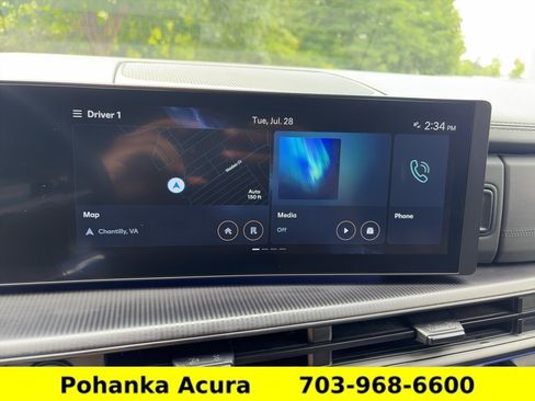 Used 2024 Hyundai Santa Fe Calligraphy AWD/4WD image 16