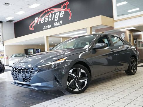 Used 2023 Hyundai Elantra SEL w/ Convenience Package FWD image 20