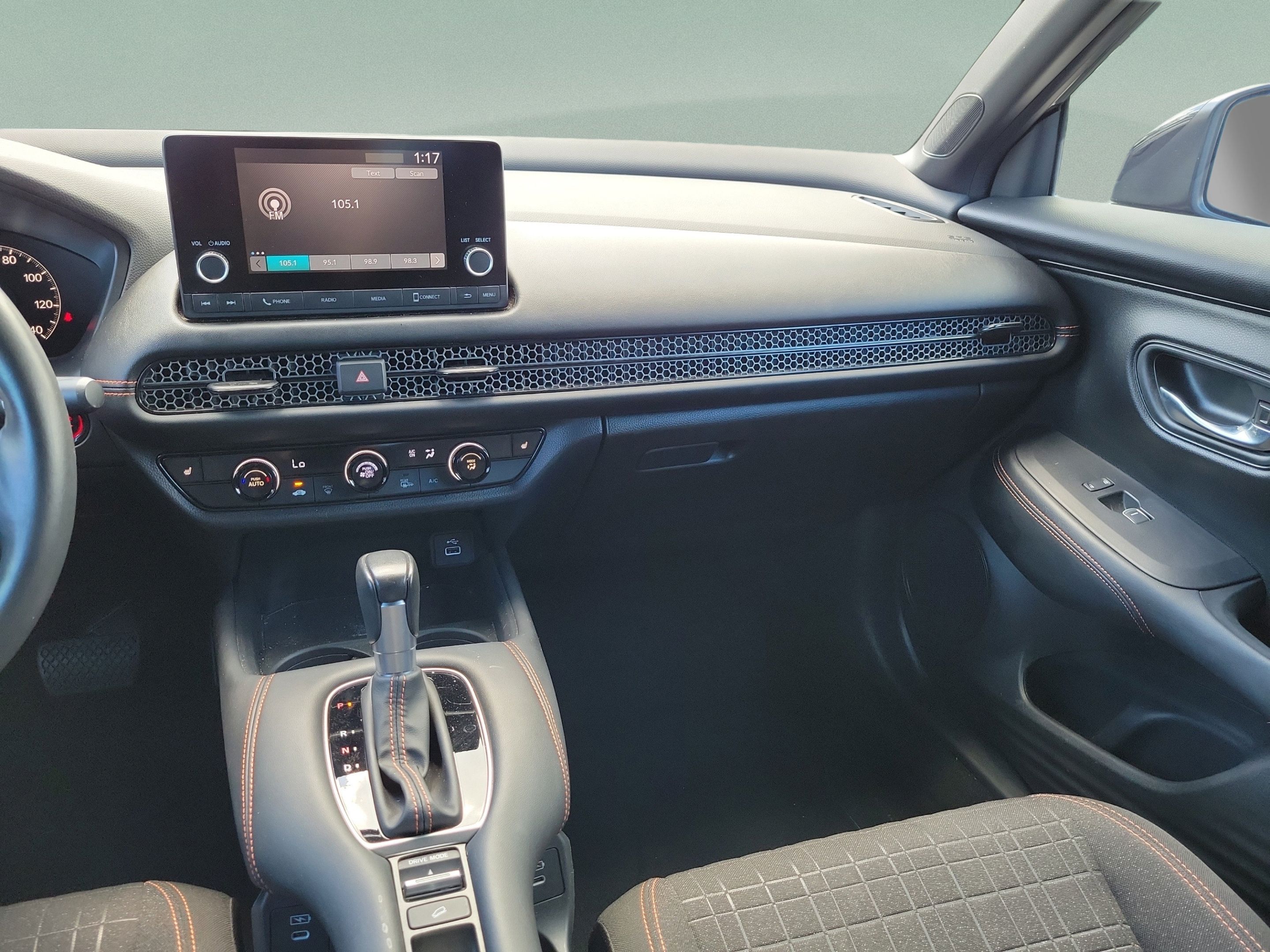 Certified 2024 Honda HR-V Sport image 16