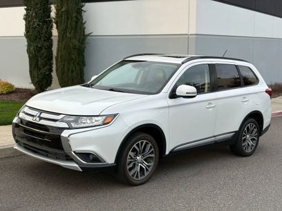 Used 2016 Mitsubishi Outlander SEL