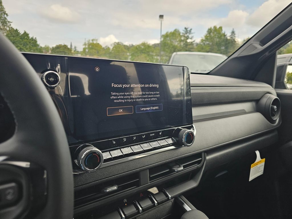 New 2026 Chevrolet Colorado Trail Boss AWD/4WD image 28