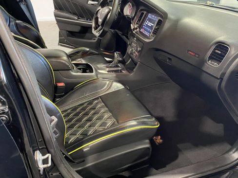 Used 2020 Dodge Charger Scat Pack w/ Dynamics Package image 6