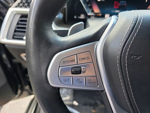 Used 2024 BMW X7 xDrive40i image 20