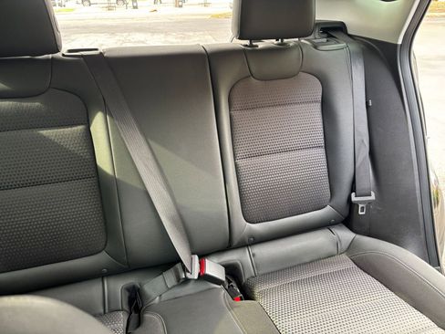 Used 2025 Chevrolet Trax LT image 31