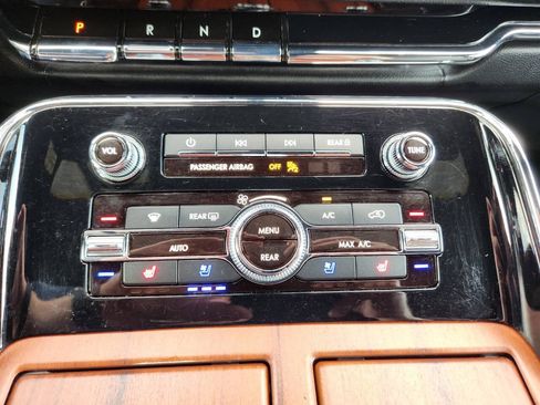 Used 2018 Lincoln Navigator Reserve w/ Technology Package AWD/4WD image 33