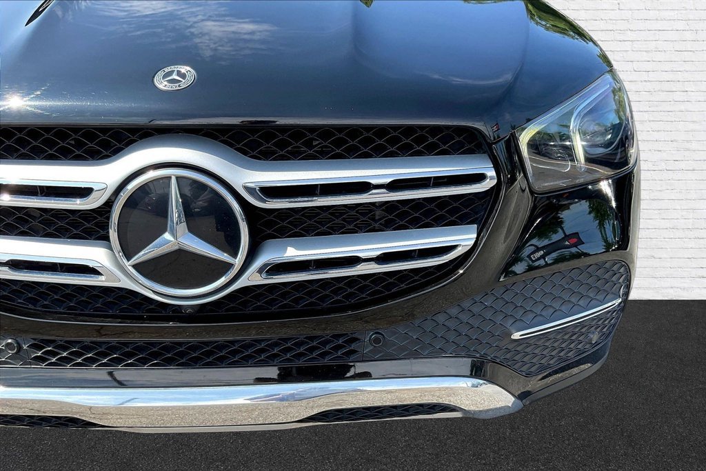 Used 2022 Mercedes-Benz GLE 450 4MATIC w/ Premium Package image 29