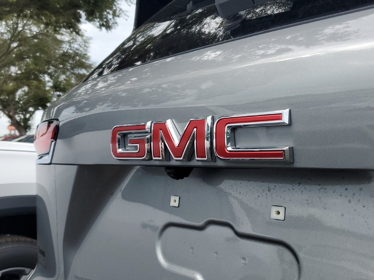 New 2027 GMC Terrain Elevation FWD image 7