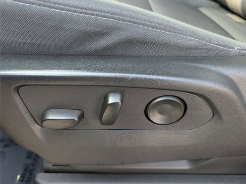 Used 2024 Chevrolet Tahoe LS image 19