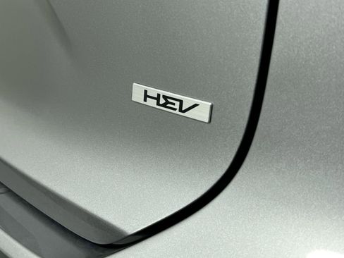 New 2025 Kia Niro SX image 6