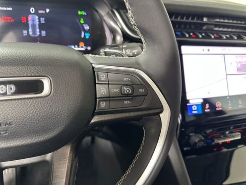 Used 2023 Jeep Grand Cherokee 4WD 4xe image 16